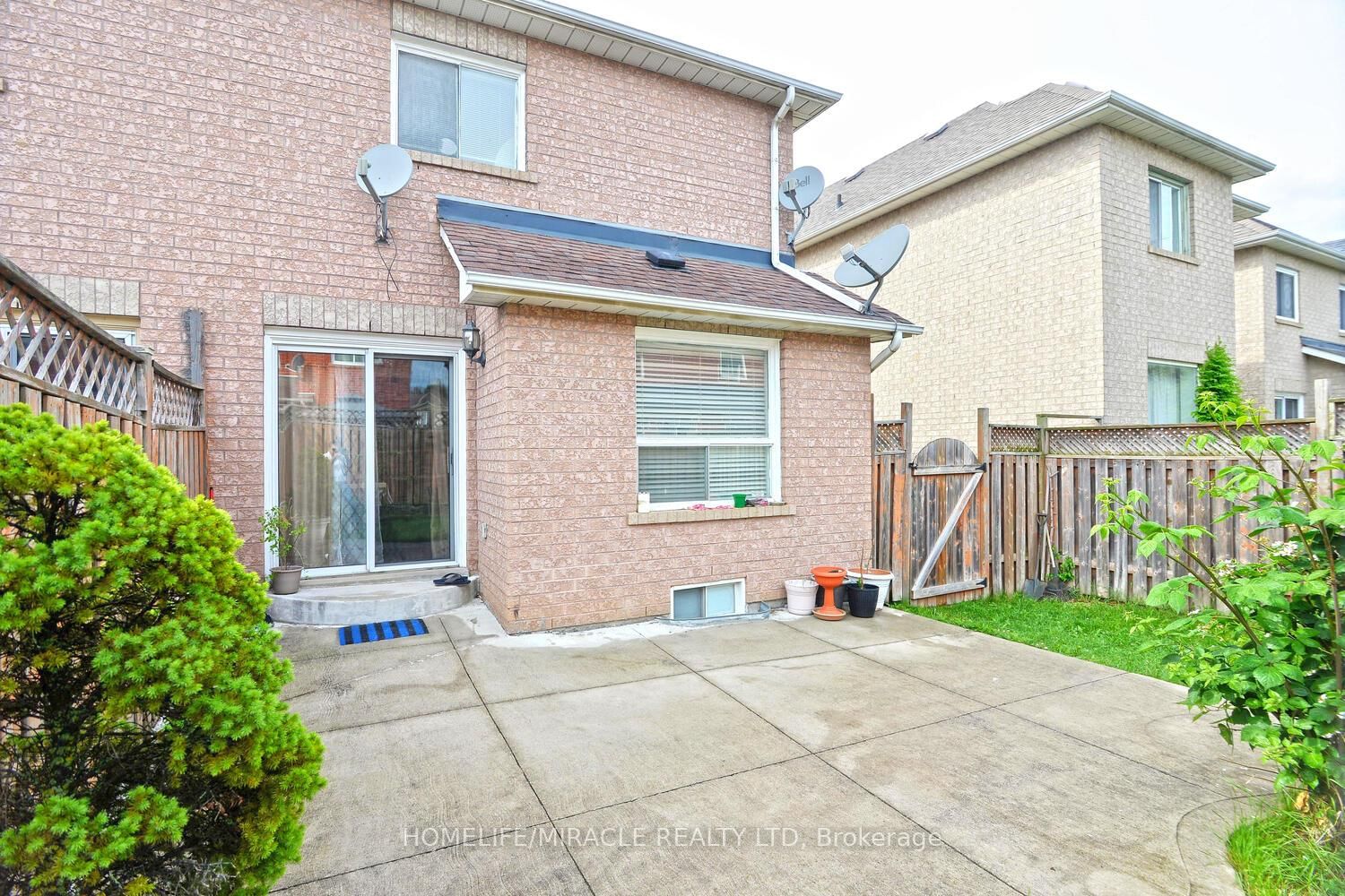 Listing Image 50