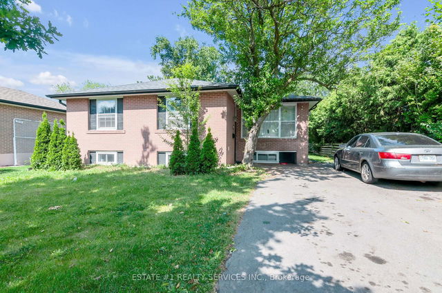9 Dowling Crescent
