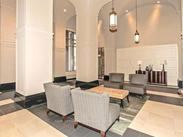 411 - 388 Prince Of Wales Drive