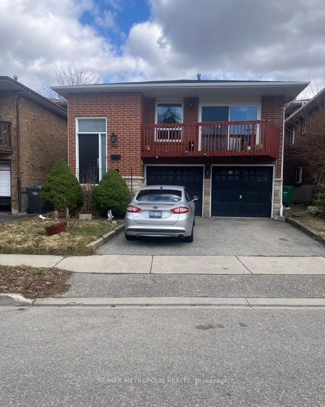 36 Tanager Square