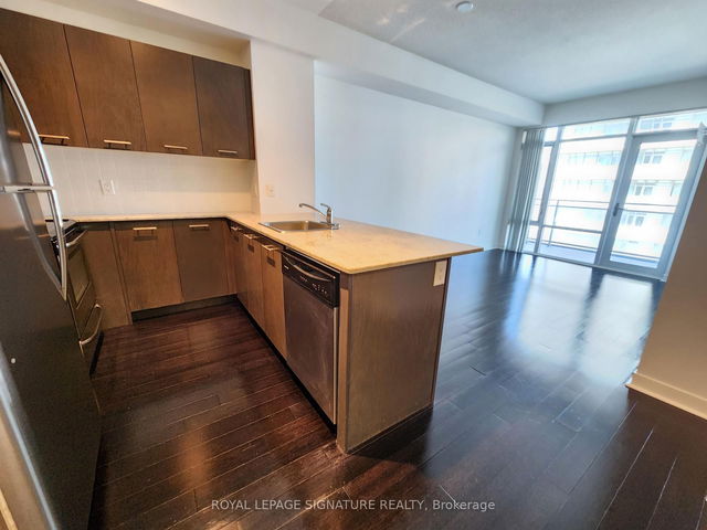 1104 - 360 Square One Drive