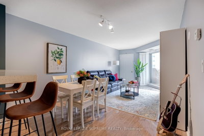 Condo sold at 406-190 Manitoba Street, Toronto, Ontario, M8Y 3Y8 - Mimico - MLS: W12238954