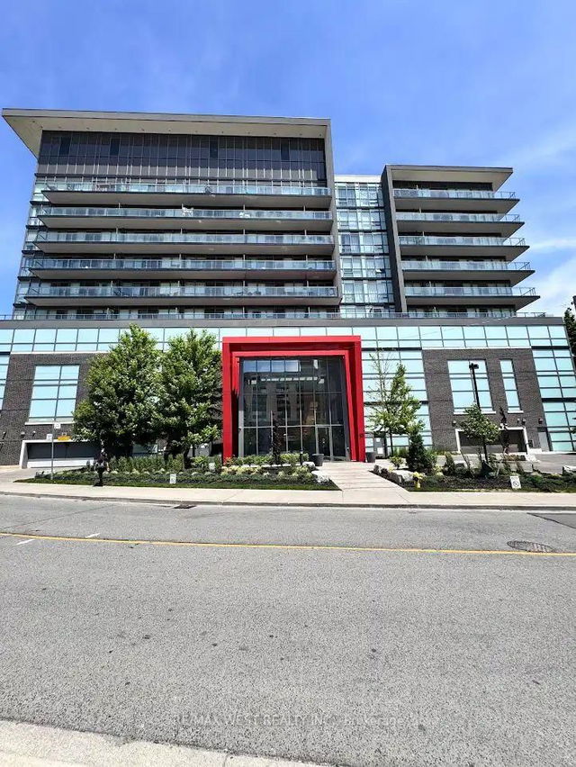 909 - 15 James Finlay Way