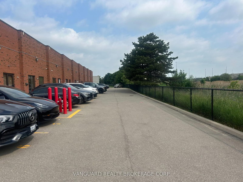 3 - 4 Alfred Kuehne Blvd, Brampton, L6T 4N3 | Image 2