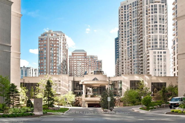 1128 - 3888 Duke Of York Boulevard