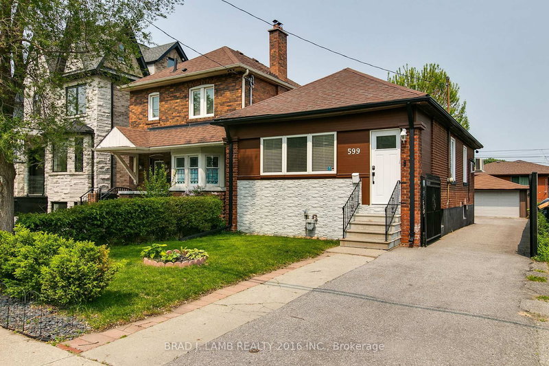 599 ROYAL YORK Rd, Toronto, M8Y 2S8 | Image 2