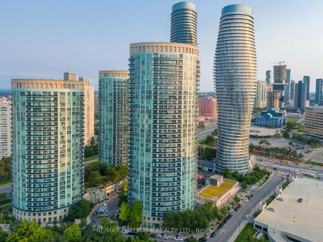 2008 - 80 Absolute Avenue