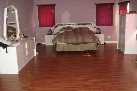 286 Fernforest Dr, Brampton, L6R1B6 | Image 2