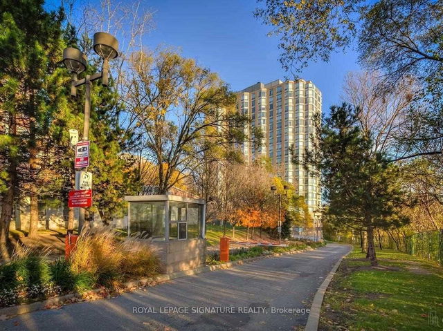 1207 - 1 Hickory Tree Road
