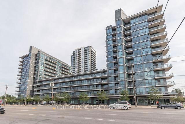1001 - 1185 The Queensway Avenue