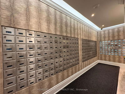 Unit 1212 — 475 The West Mall, Toronto - Etobicoke West Mall image-0-4