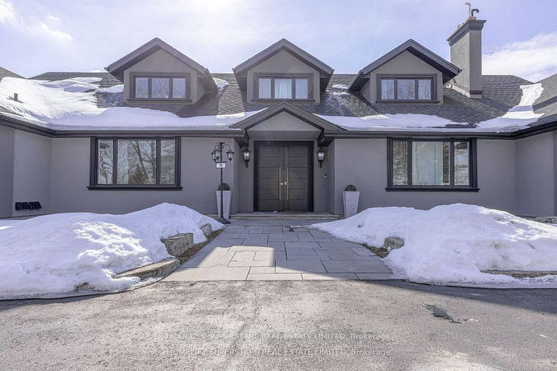 14 Bowman Ave, Brampton, L6P 0X5 | Image 2