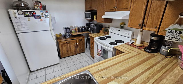 1806 - 330 Rathburn Road W