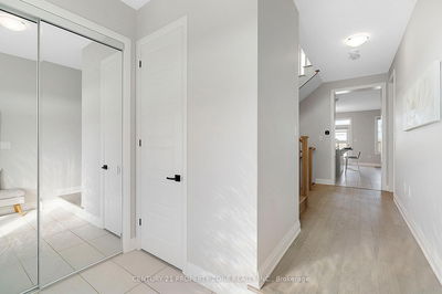 1701 Thames Circ, Milton - Bowes image-0-3