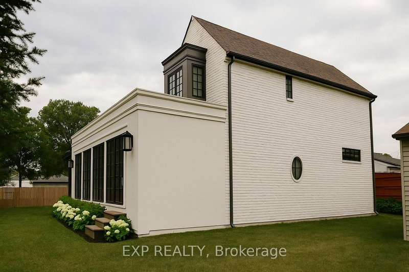 271 Linden Ave, Burlington, L7L 2P4 | Image 3