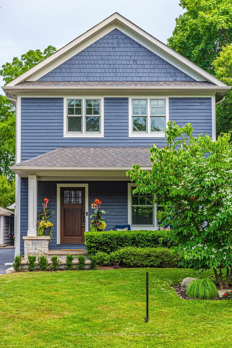 44 Head St, Oakville, L6K 1L5 | Image 2