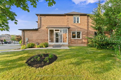 724 Ashprior Ave, Mississauga - Hurontario image-0-2
