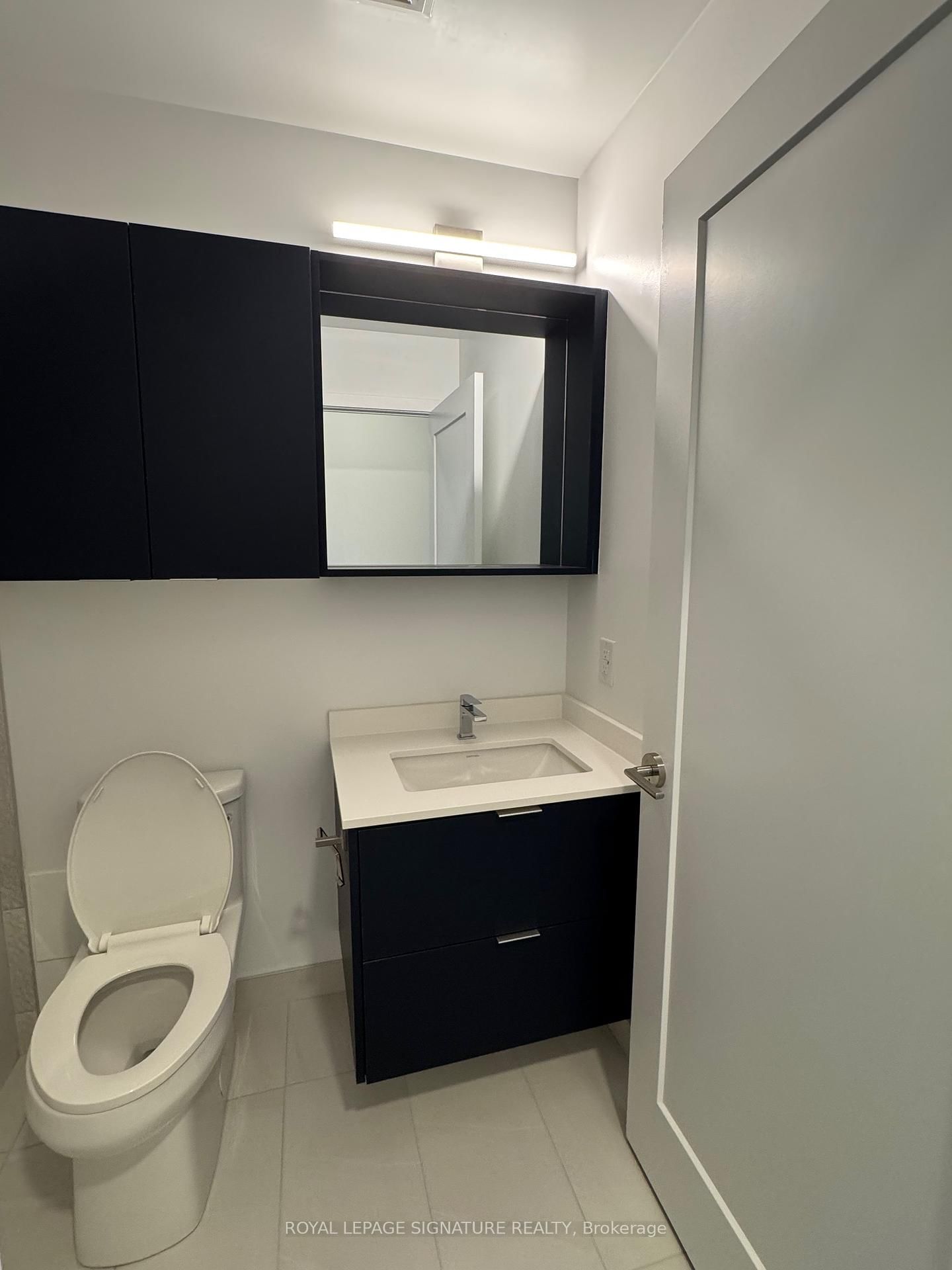 5105 Hurontario Street, Unit 812 - Photo 19