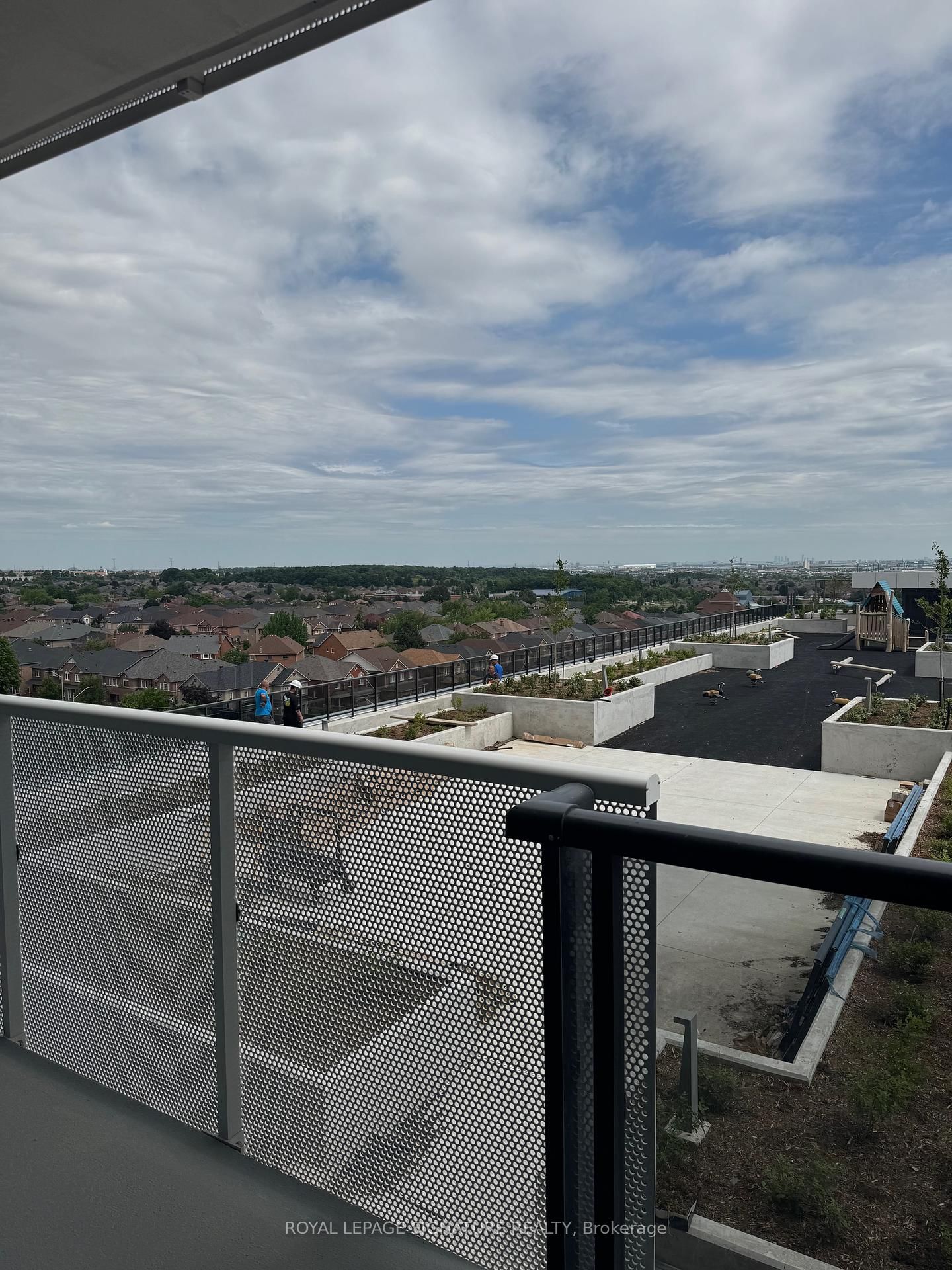 5105 Hurontario Street, Unit 812 - Photo 23