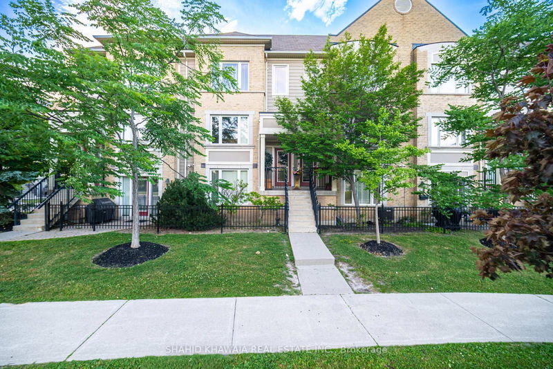 Unit 7 — 3025 Destination Dr, Mississauga - Churchill Meadows image-0-0