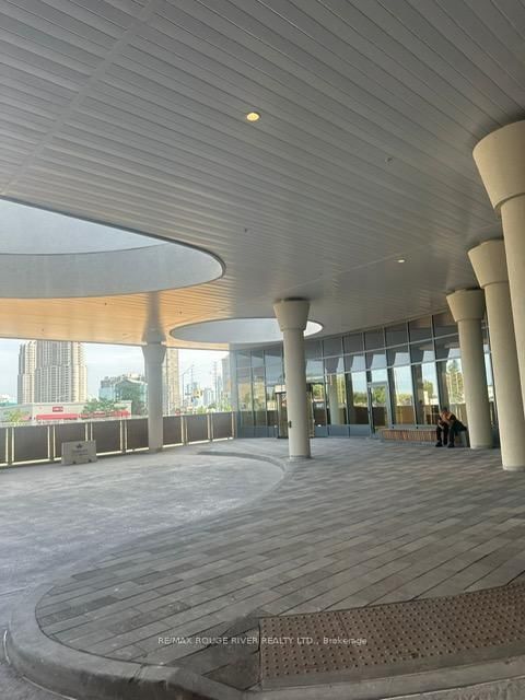 5105 Hurontario Street, Unit 1007 - Photo 15