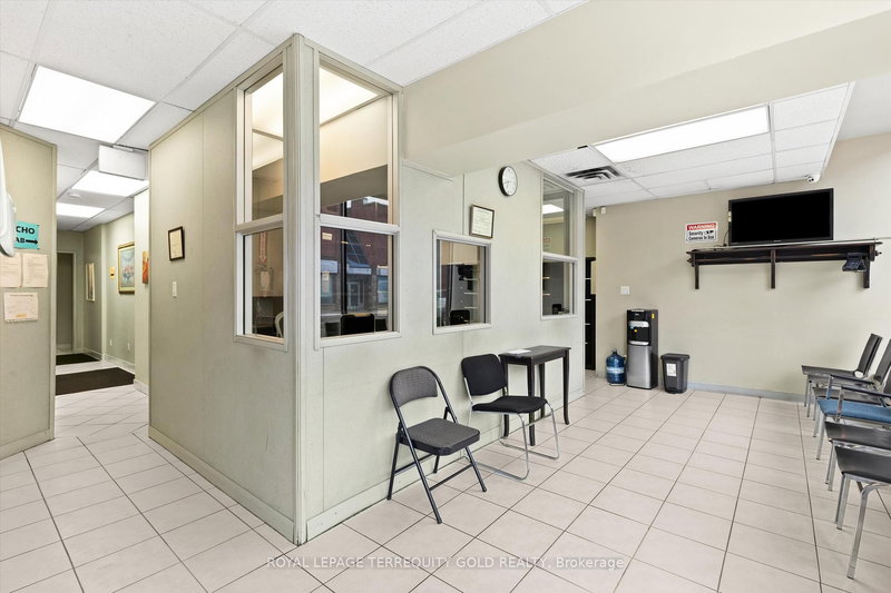 1662 & 1664 Dufferin St, Toronto, M6H 3M1 | Image 2