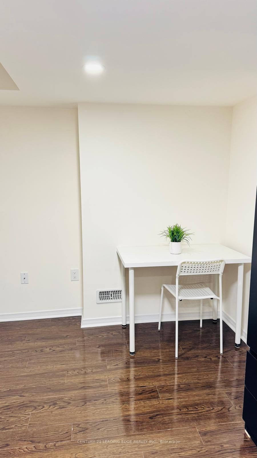 BSMT - 30 Golden Springs Drive 5