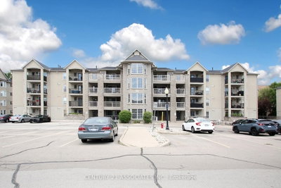Condo sold at 201-1441 Walker's Line, Burlington, Ontario, L7M 4P2 - Tansley - MLS: W12250639