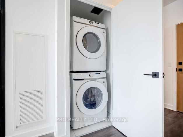 36 Zorra Street, Unit 3101 - Photo 18