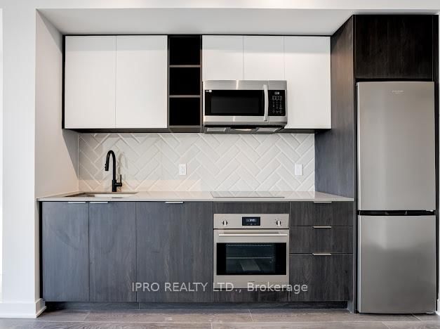 36 Zorra Street, Unit 3101 - Photo 9