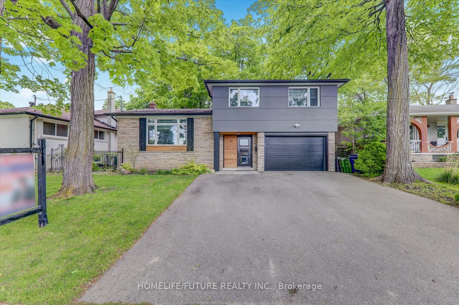 Detached House for sale at 20 Brantley Crescent, Toronto, Ontario, M3J 1X5 - York University Heights - MLS: W12251520