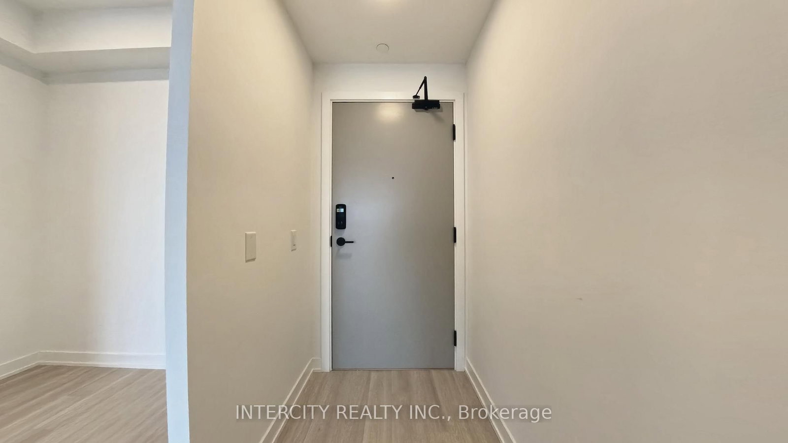 5105 Hurontario Street, Unit 1103 - Photo 10