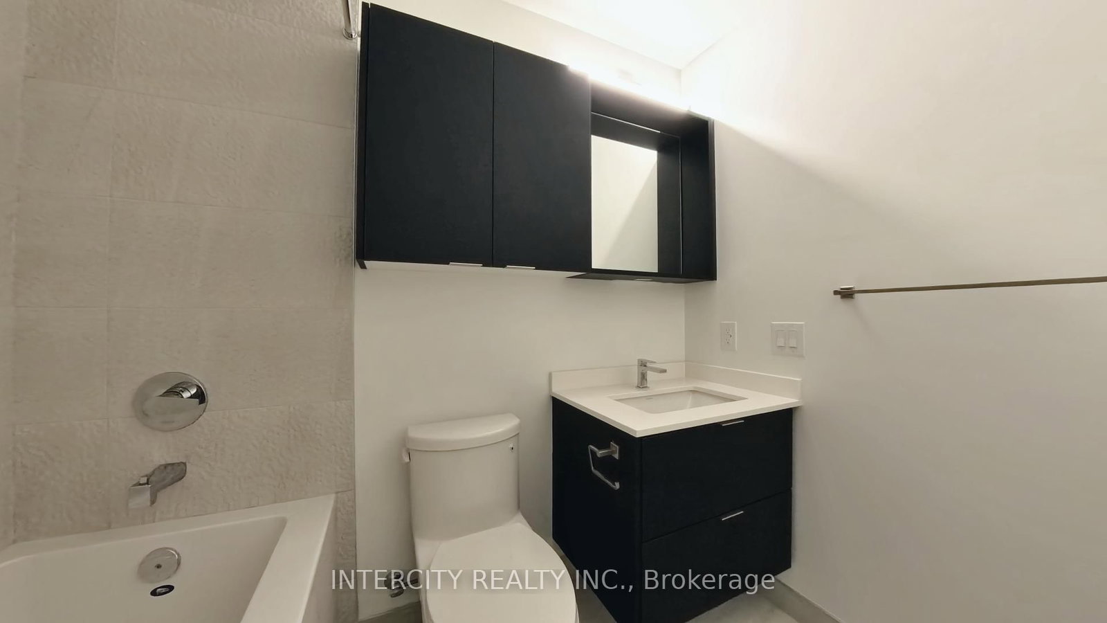 5105 Hurontario Street, Unit 1103 - Photo 20