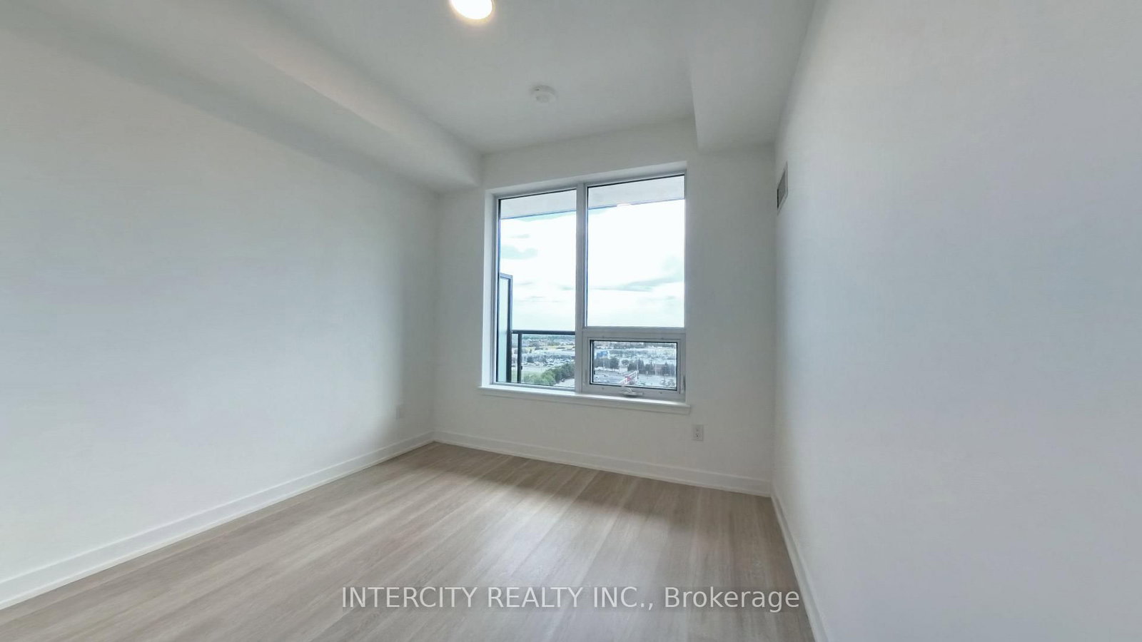 5105 Hurontario Street, Unit 1103 - Photo 21