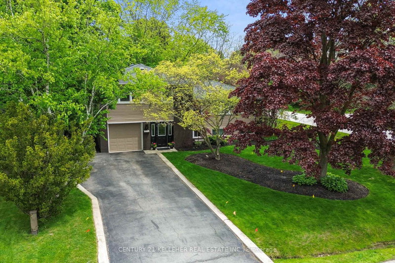 183 Westminster Dr, Oakville, L6L 4H8 | Image 2