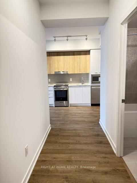 5105 Hurontario Street, Unit 1412 - Photo 19