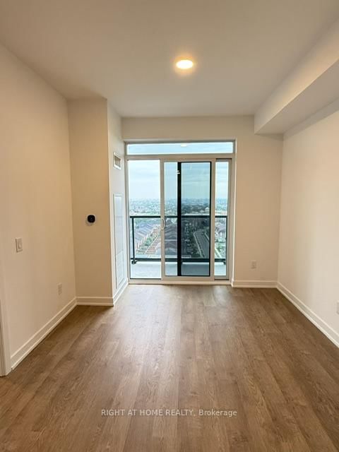 5105 Hurontario Street, Unit 1412 - Photo 9