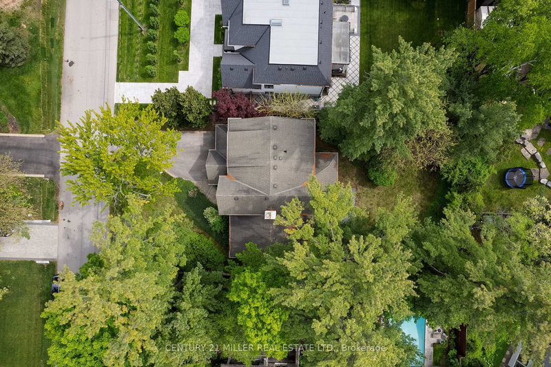 1310 Duncan Rd, Oakville, L6J 2P8 | Image 3