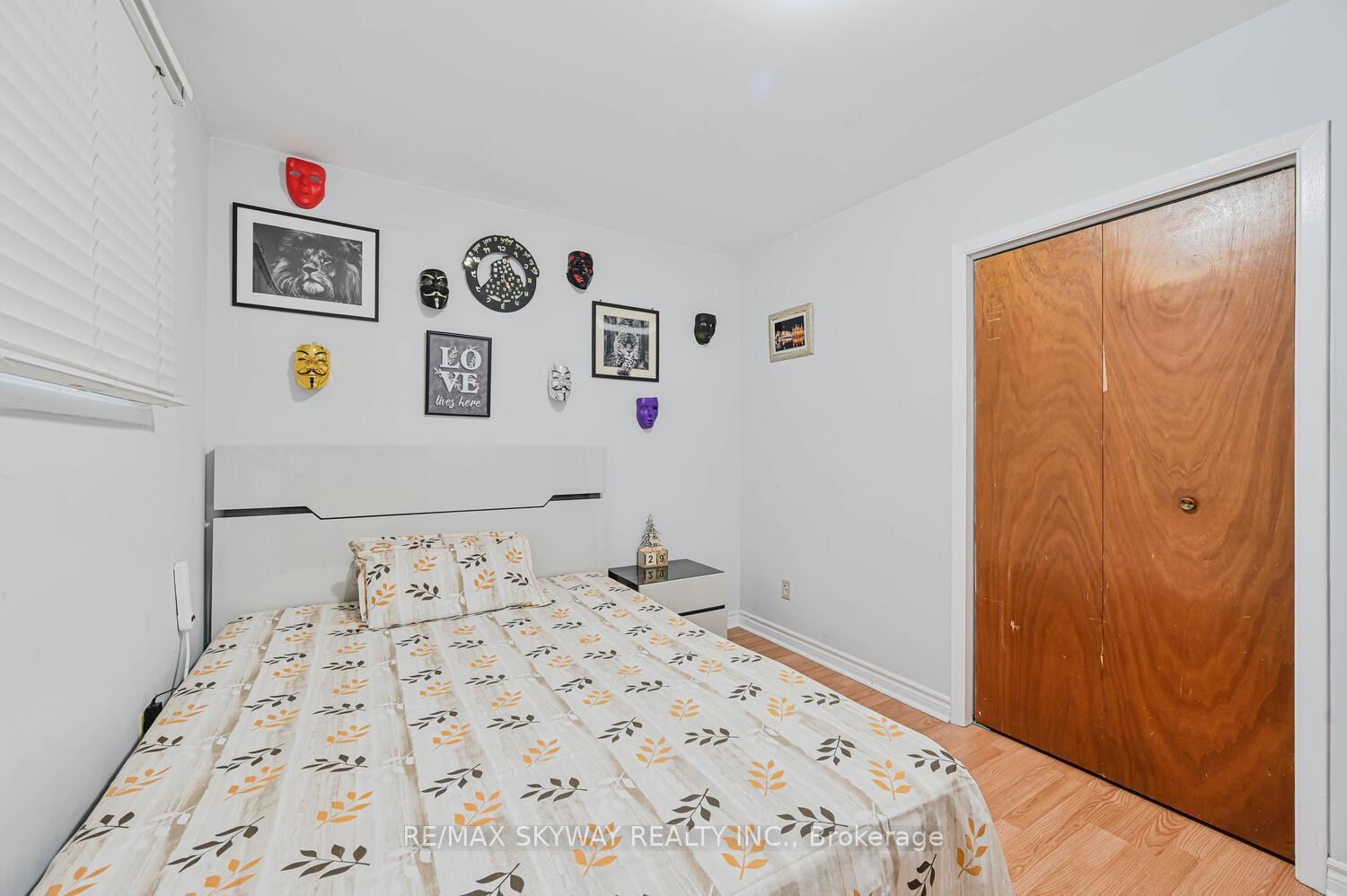 Listing Image 31