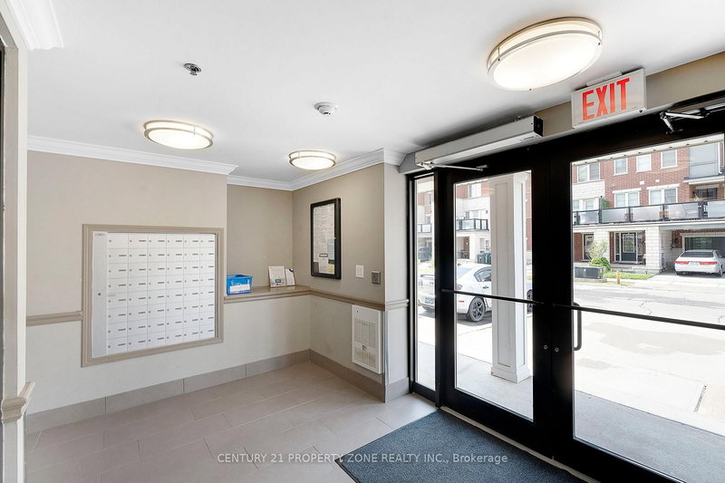 412 - 70 Baycliffe Cres, Brampton, L7A 0Z5 | Image 3