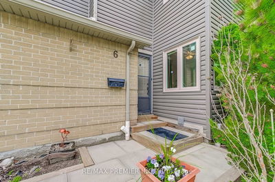Unit 6 — 3600 Colonial Dr, Mississauga - Erin Mills image-0-2
