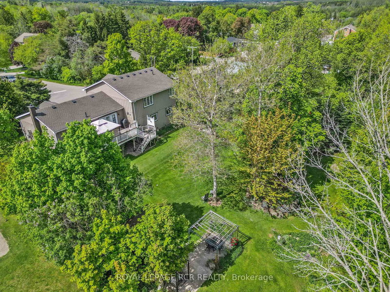 17 King St, Caledon, L7K 0C5 | Image 2