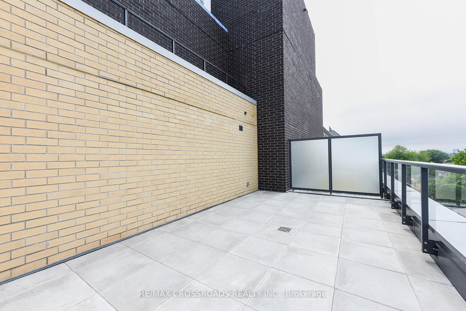 6 Chartwell Road, Unit 601 - Photo 31