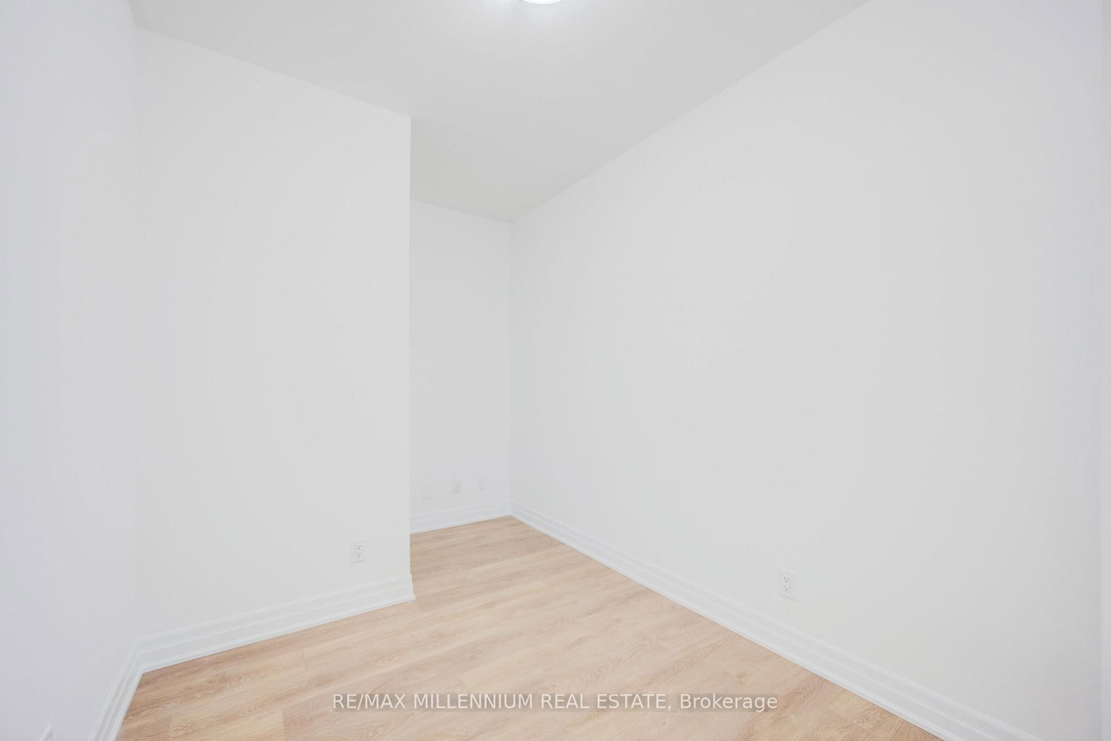 30 Elm Drive, Unit 1106 - Photo 15