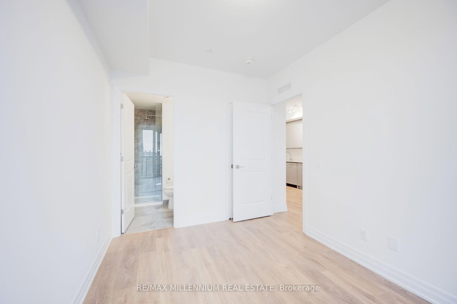 30 Elm Drive, Unit 1106 - Photo 23