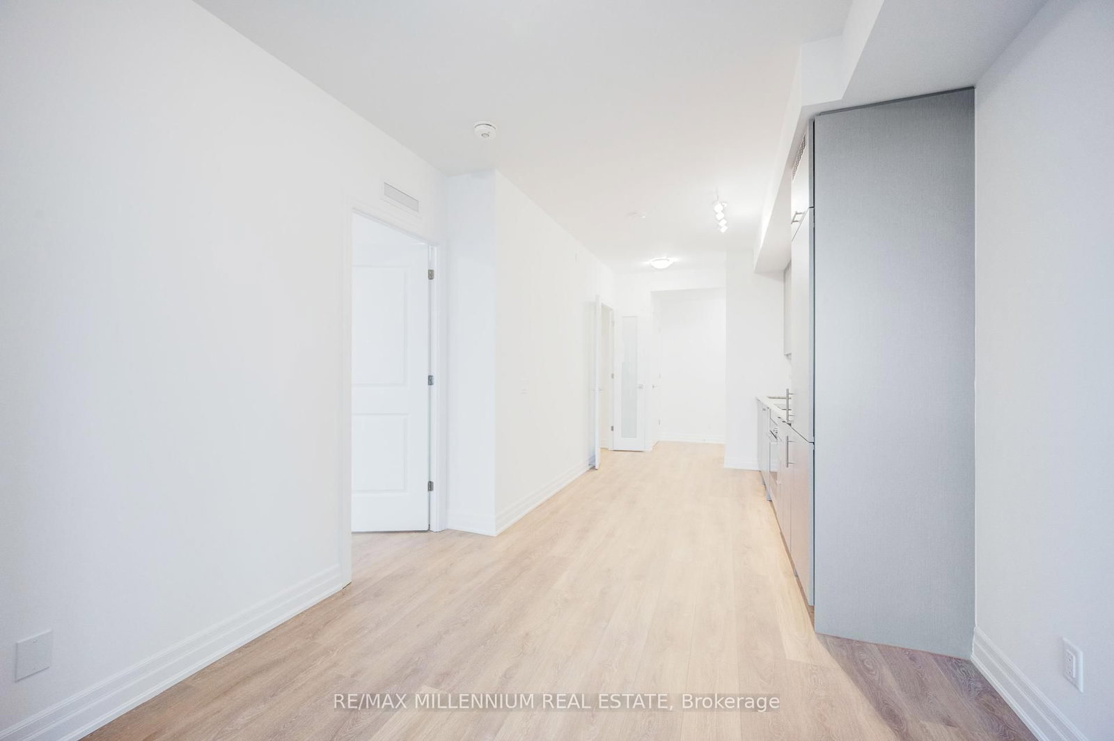 30 Elm Drive, Unit 1106 - Photo 7