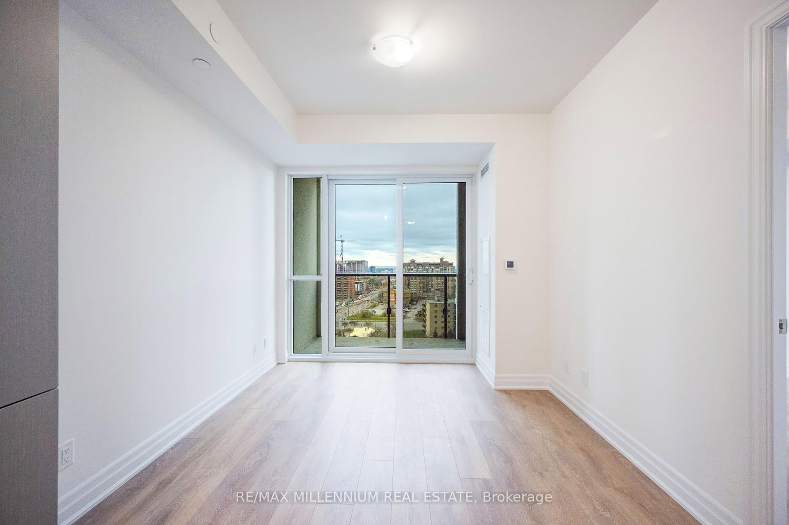 30 Elm Drive, Unit 1106 - Photo 8