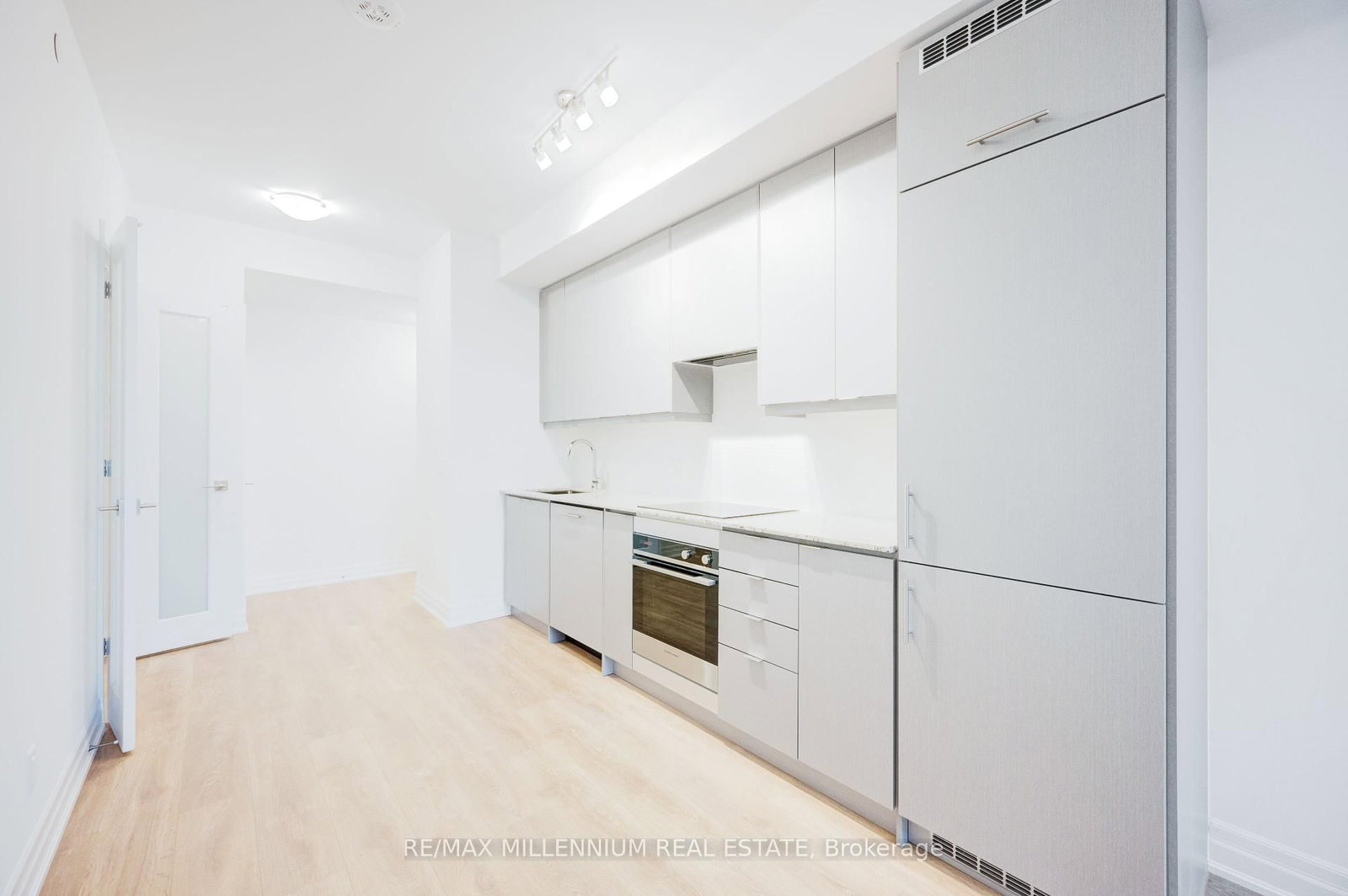 30 Elm Drive, Unit 1106 - Photo 9