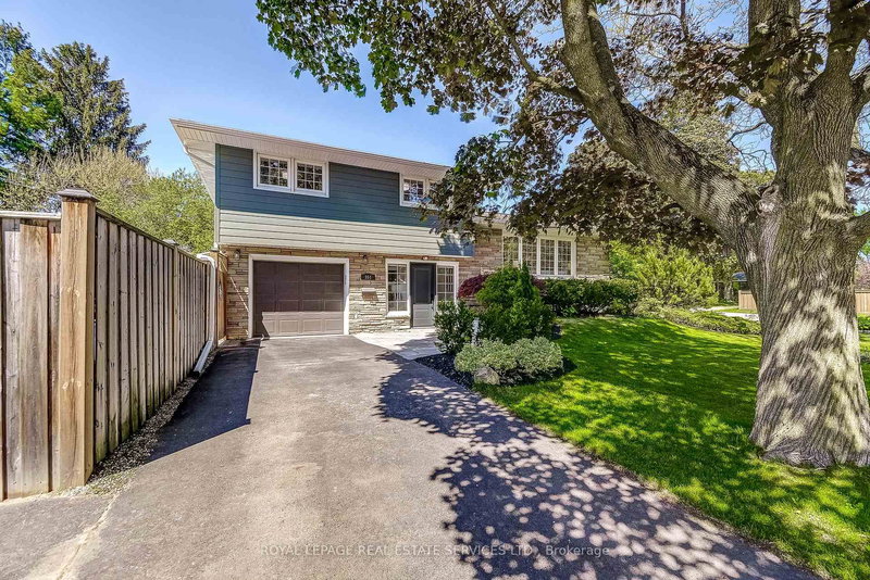 351 Strathcona Dr, Burlington, L7L 2E4 | Image 3