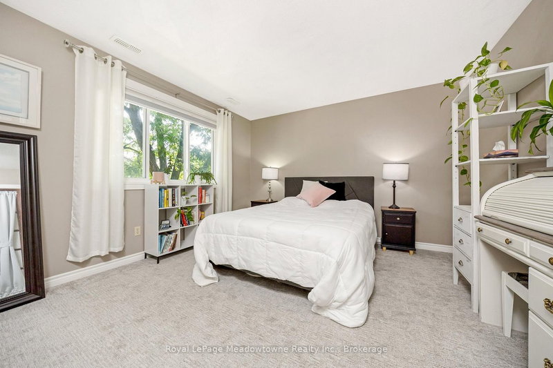 663 Woodward Milton,ON L9T 3K4 — Photo 17